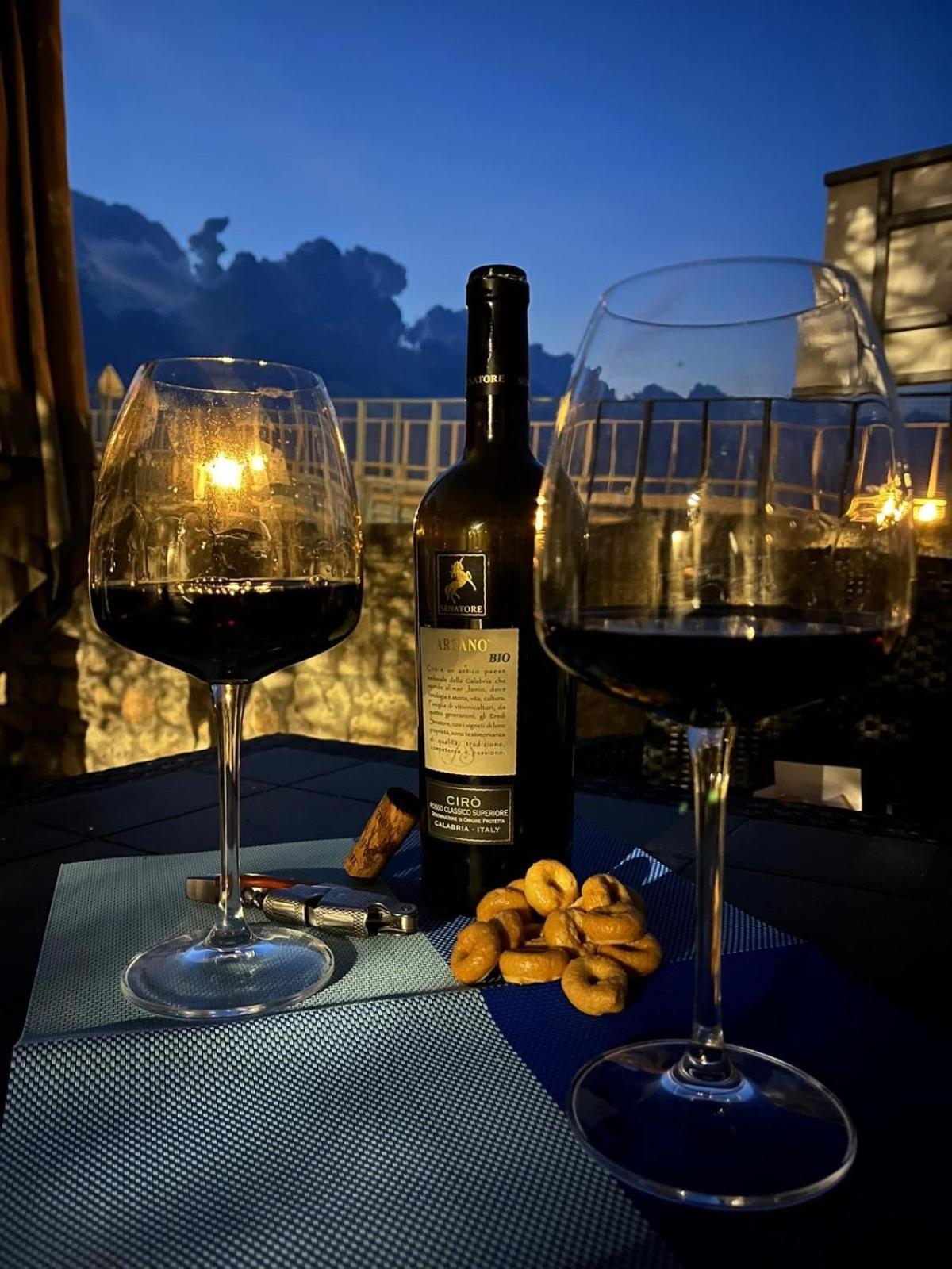 La Rosa Blu Bed & Breakfast Gerace Bagian luar foto